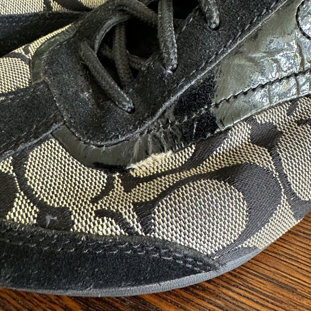 Coach Woman’s Sneaker, Size 8M - Picture 8 of 8